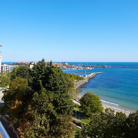 Infinity Terrace Sea View Apartment Nessebar 1Br דירה *