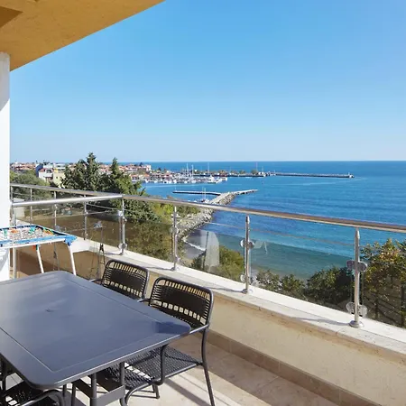 Infinity Terrace Sea View Apartment Nessebar 1Br דירה נסבר