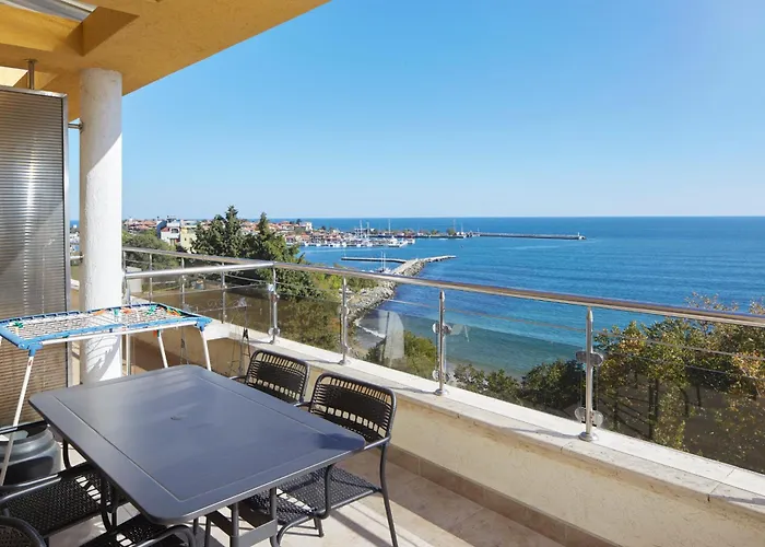 Infinity Terrace 1br Apartment Nesebar